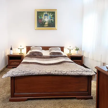 Apart 2* Čenstochová